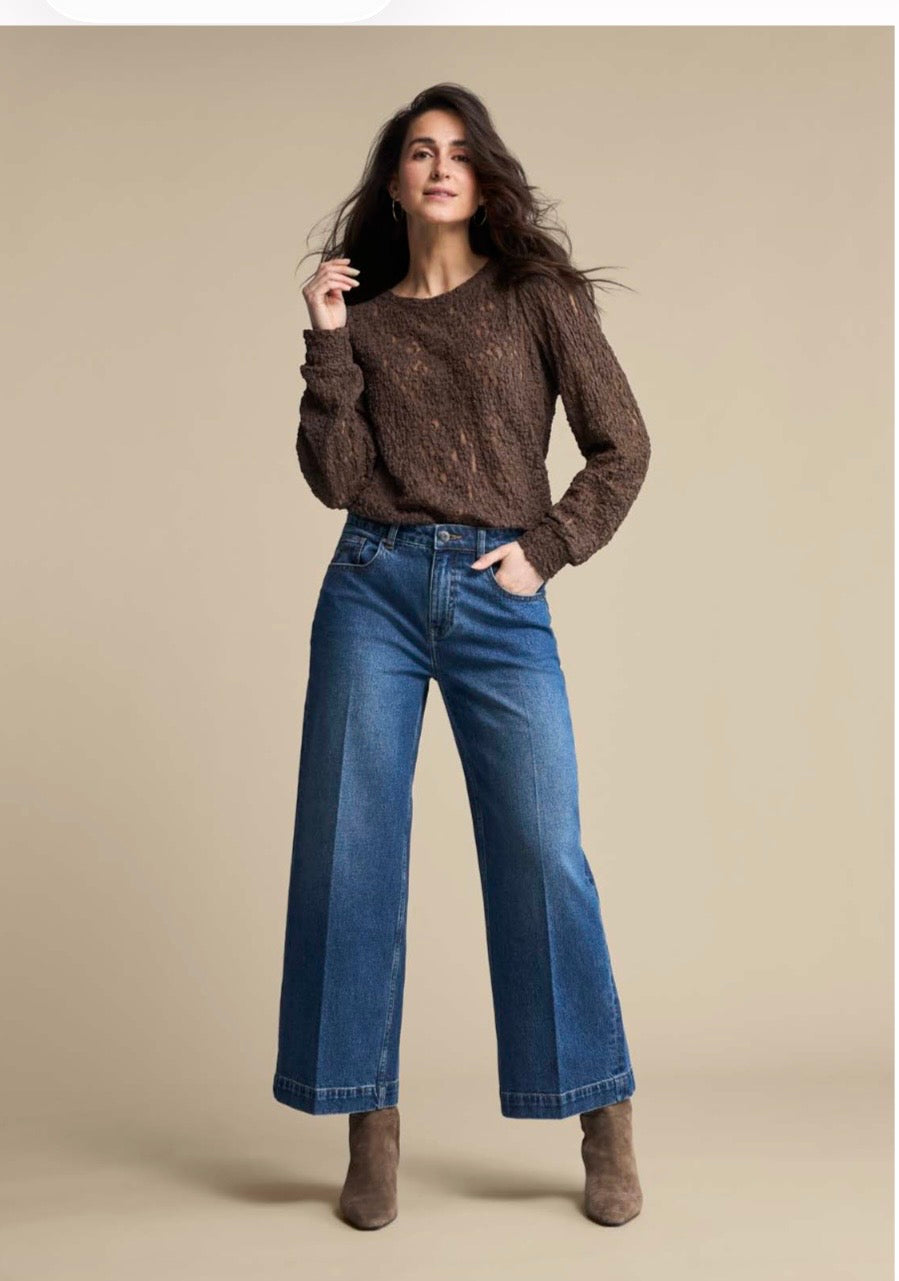 Red Button Top Lace - espresso