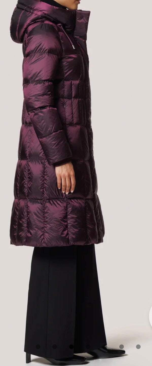 Creenstone Iris coat- dark grape