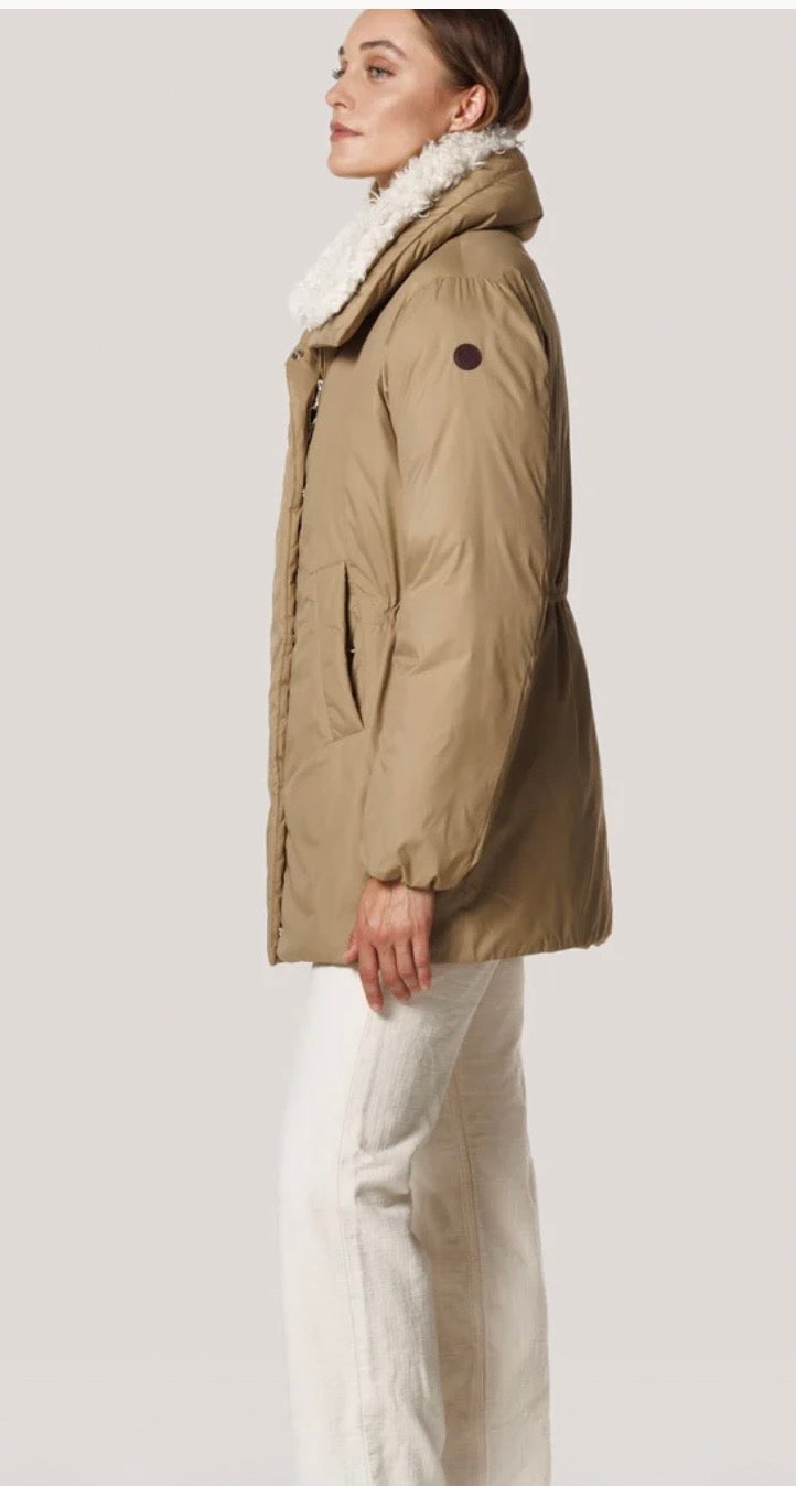 Creenstone Tea short coat - golden camel