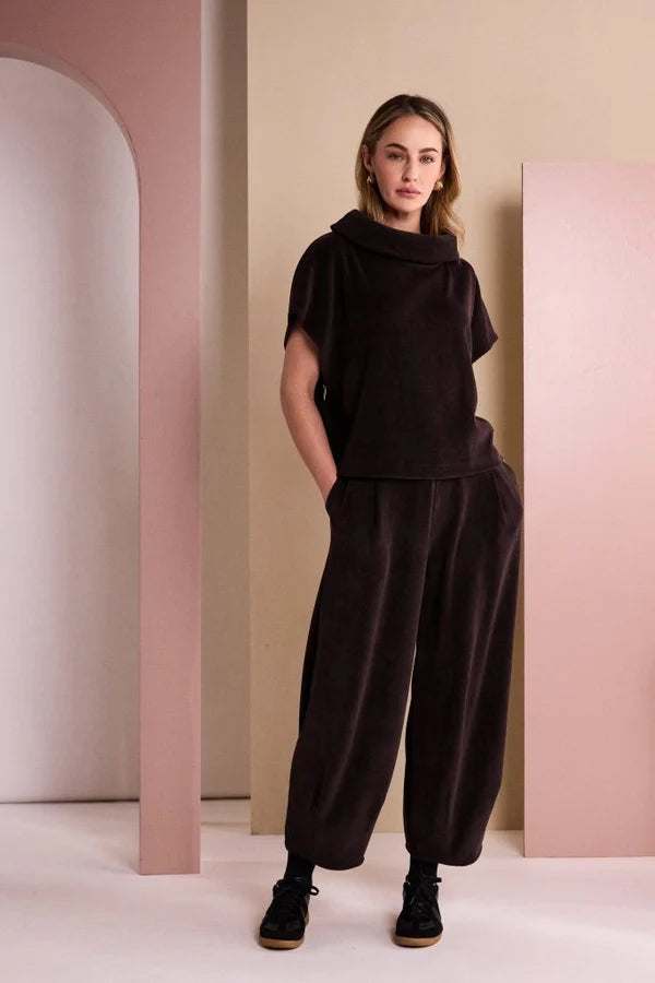 NAYA
CHOKO SOFT CORD TROUSERS - NAW26252