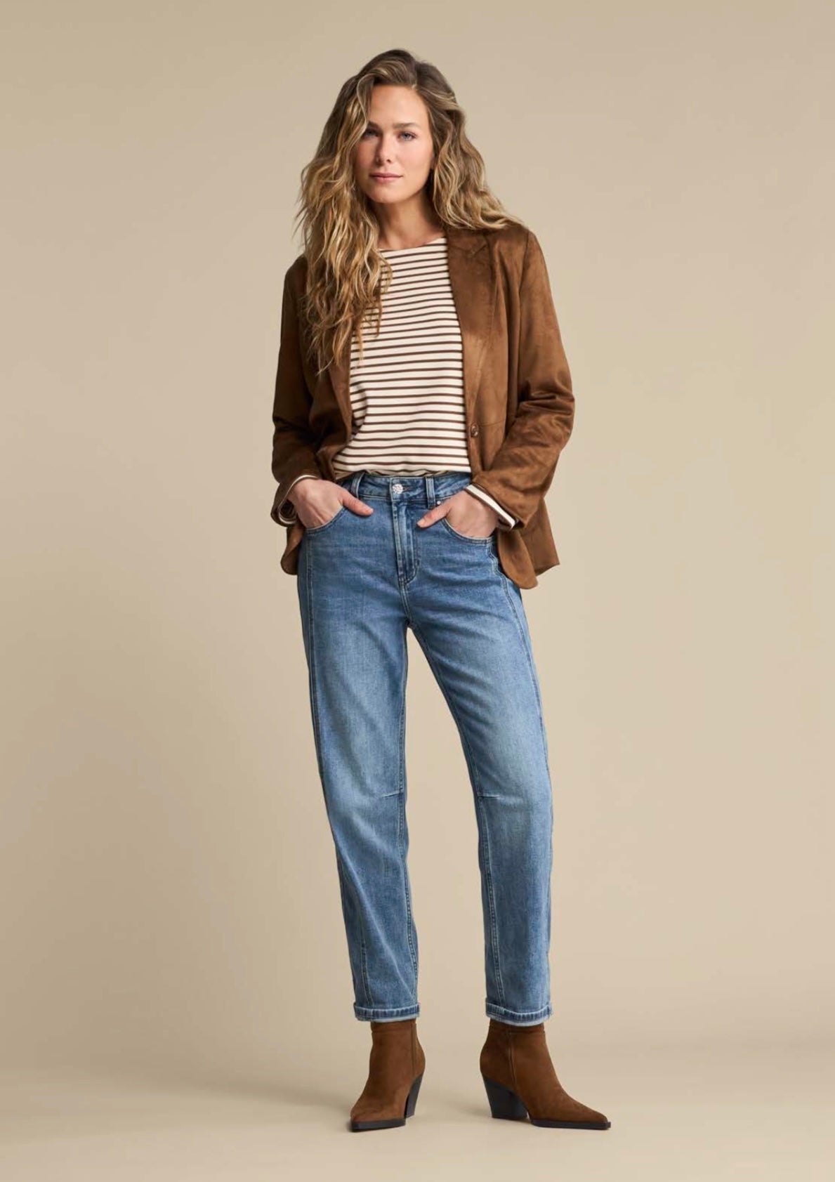 Red Button Blazer Suedine - praline