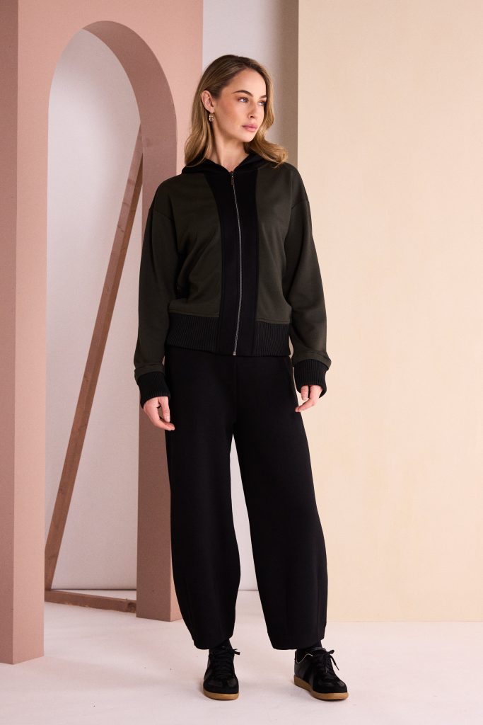NAYA Baloon Shape Trouser With Darts At Hem - black