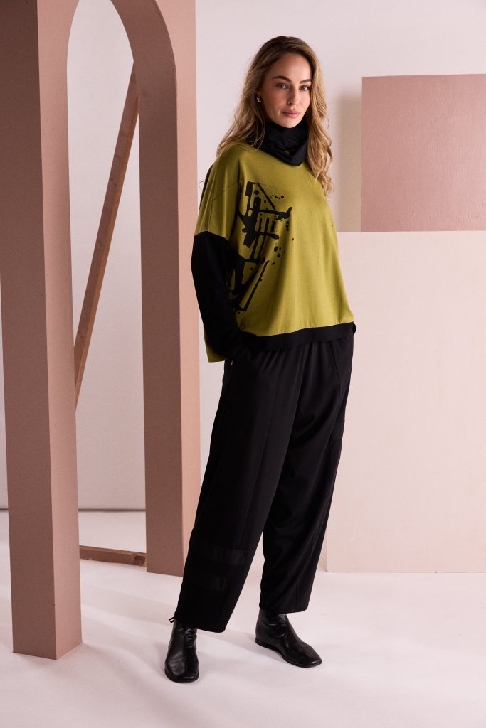 NAYA Pull Up Trouser With Layed On Bands NAW26246 -black