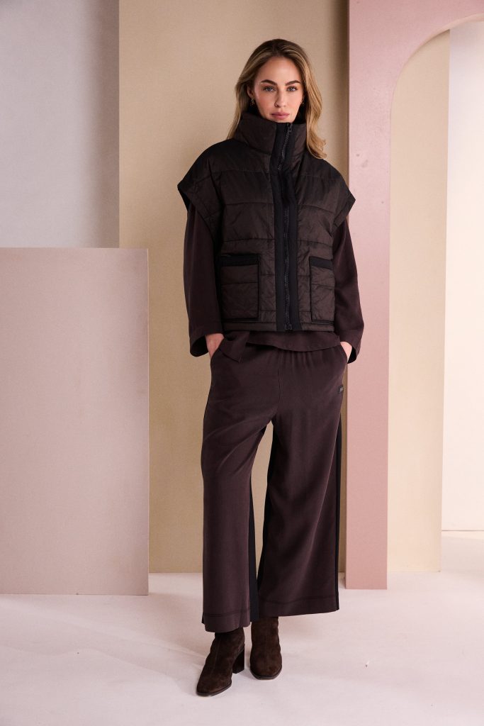 Naya Padded Short Waistcoat - choko