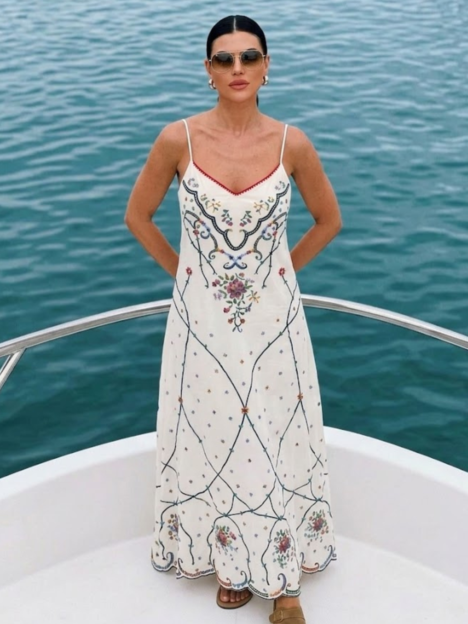 Me369 Lauren Embroidered Linen - linen kisses