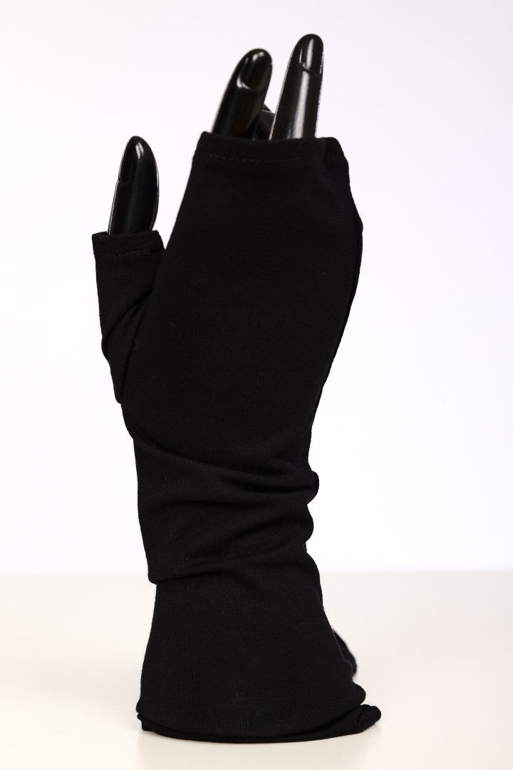 NAYA Beanie Hat With Contrast Turn Up And Glove Set - avacado/ black