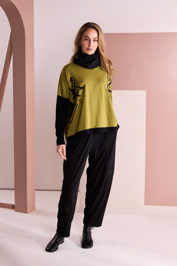 NAYA Pull Up Trouser With Layed On Bands NAW26246 -black