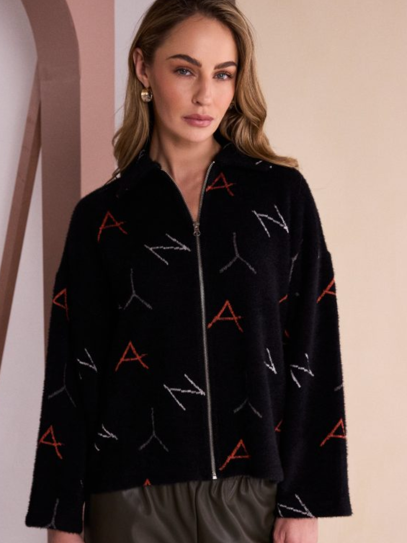 NAYA Knit Print Jaquard Jacket With Hood - black/tigerlily