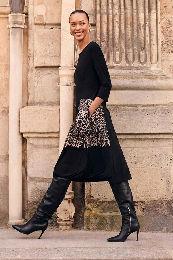 Frank Lyman
Animal Print Midi Dress Style 263277